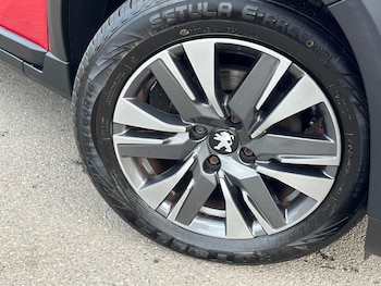 Used Peugeot 2008 2018 for sale - 77281125: Photo