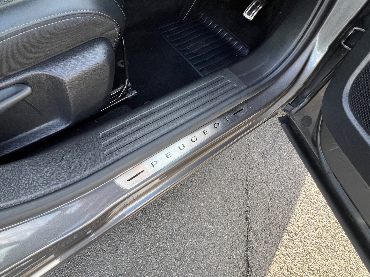 Used Peugeot 2008 2021 for sale - 76466566: Photo 17