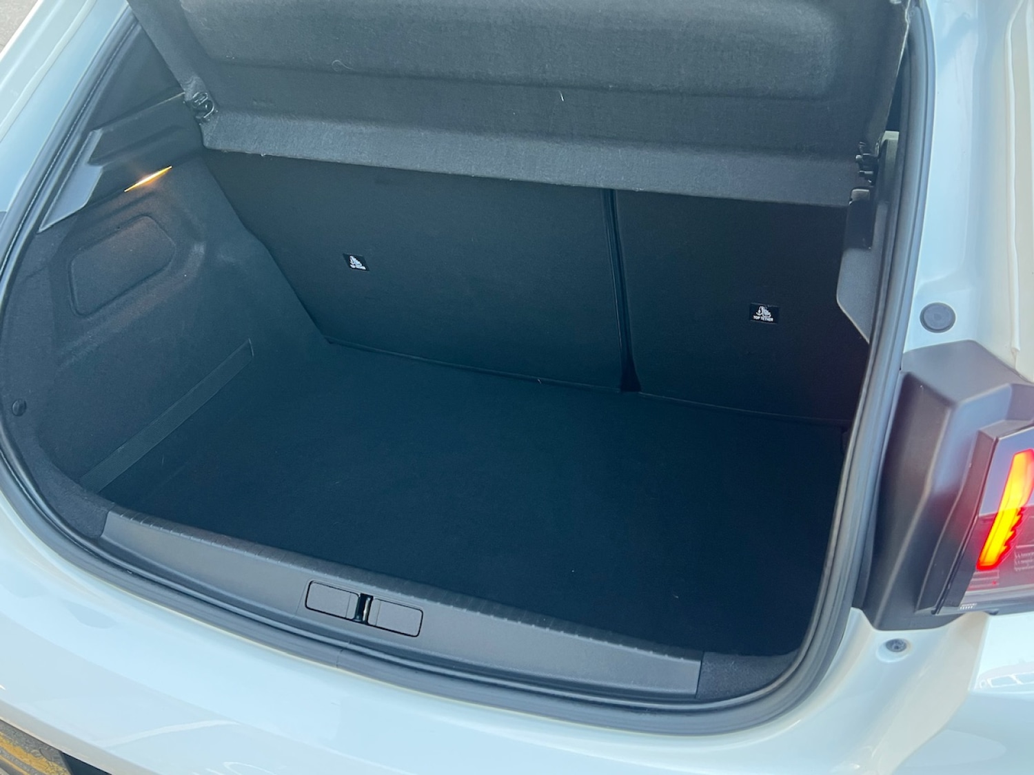 Used Peugeot 208 2022 for sale - 76684255: Photo 12