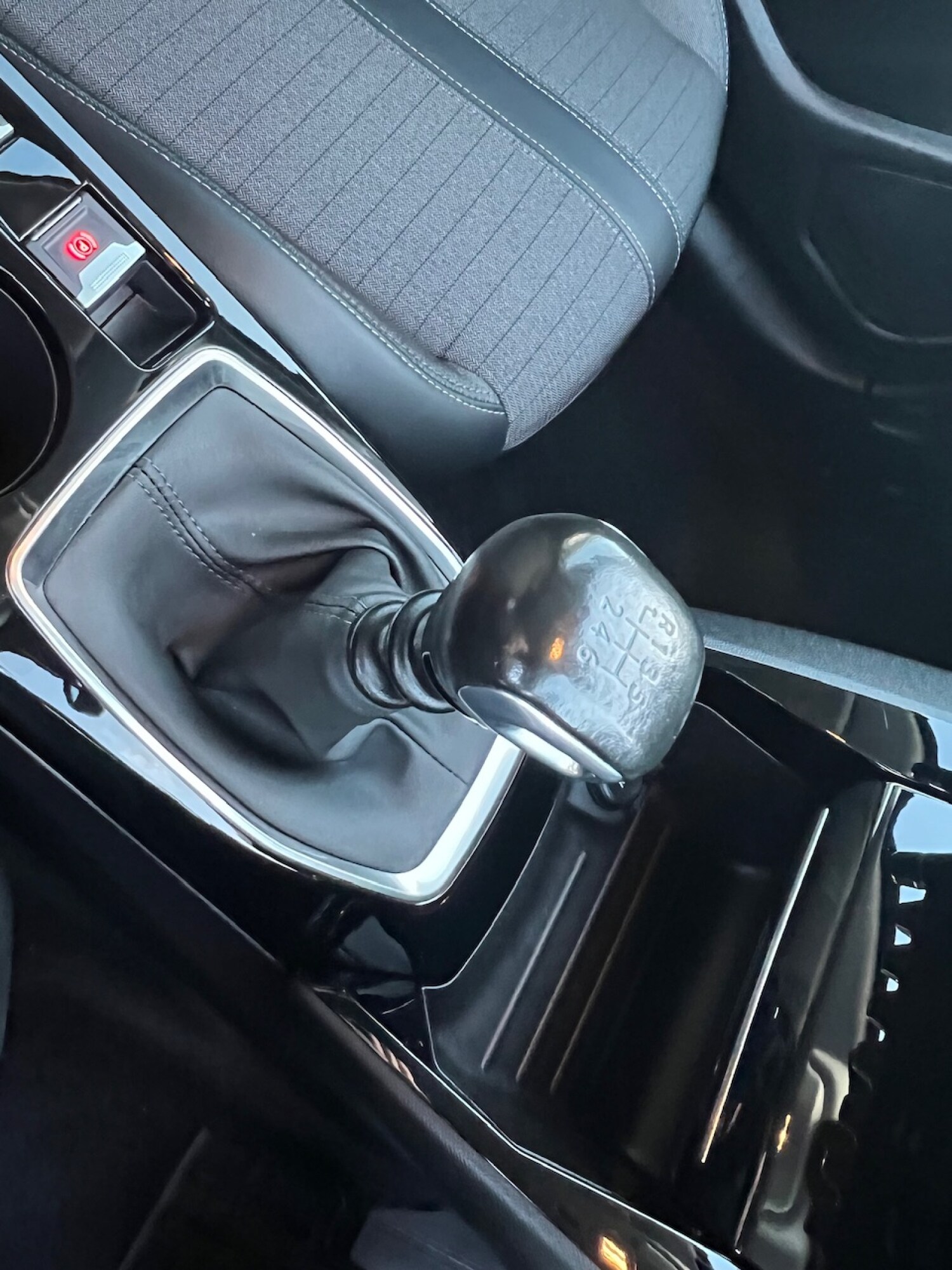 Used Peugeot 208 2022 for sale - 76684255: Photo 23