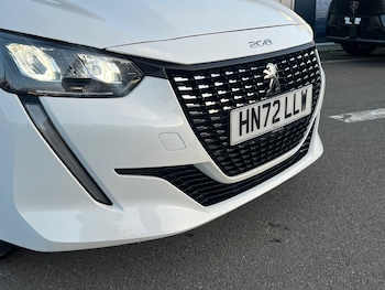 Used Peugeot 208 2022 for sale - 76684255: Photo