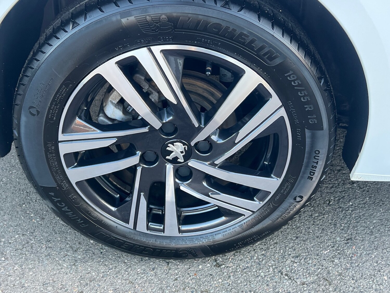 Used Peugeot 208 2022 for sale - 76684255: Photo 6