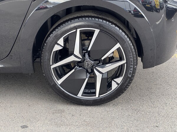 Used Peugeot 208 2025 for sale - 75276493: Photo 8