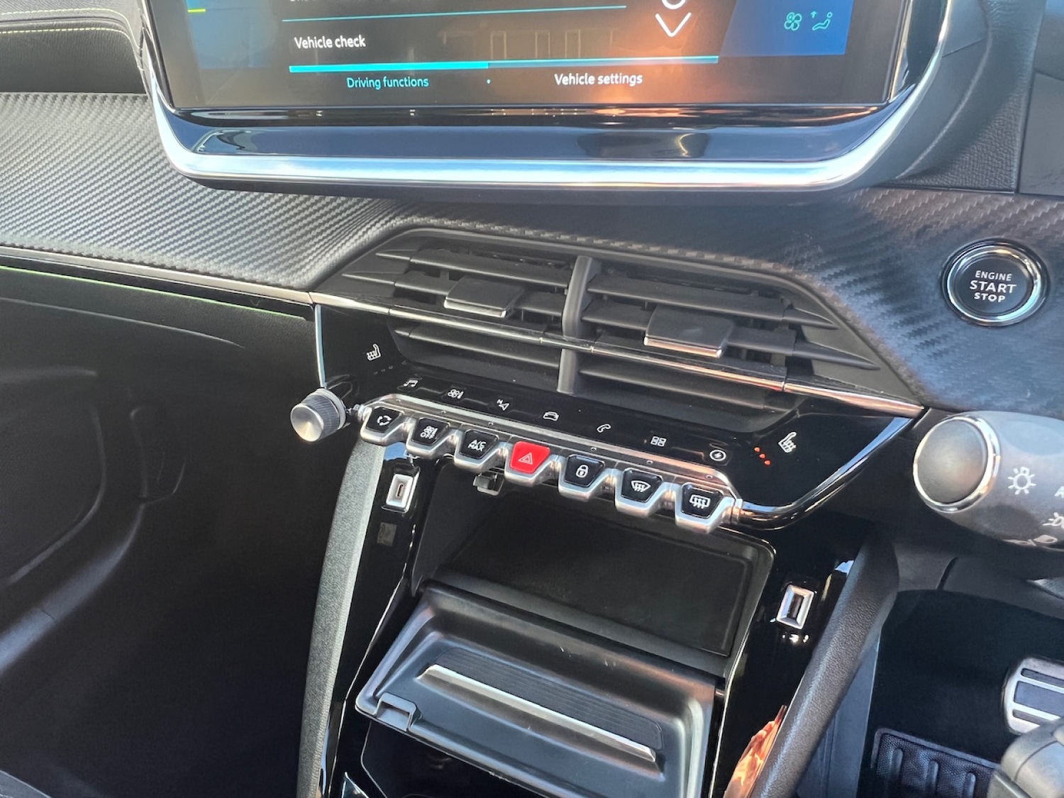 Used Peugeot 208 2021 for sale - 77449827: Photo 24