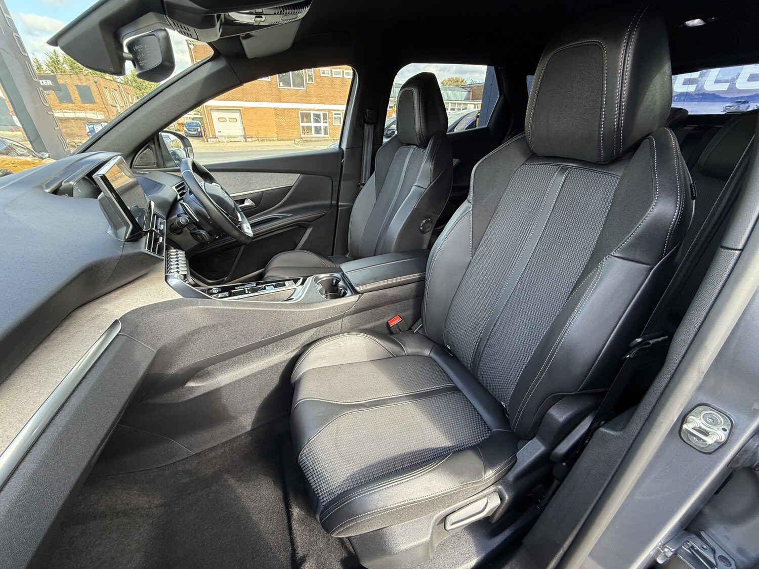 Used Peugeot 3008 2023 for sale - 75946745: Photo 10