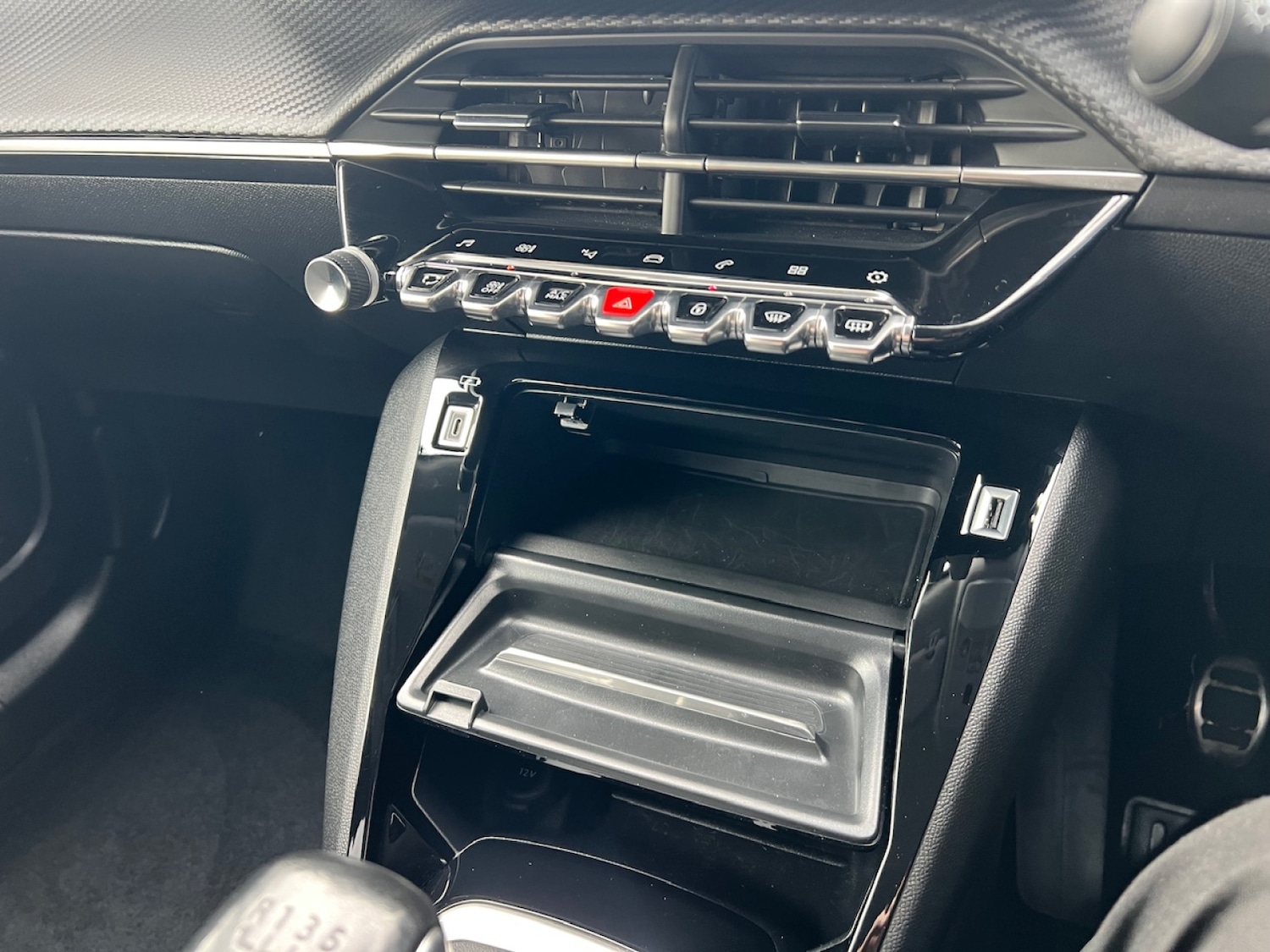 Used Peugeot 2008 2022 for sale - 76104398: Photo 4