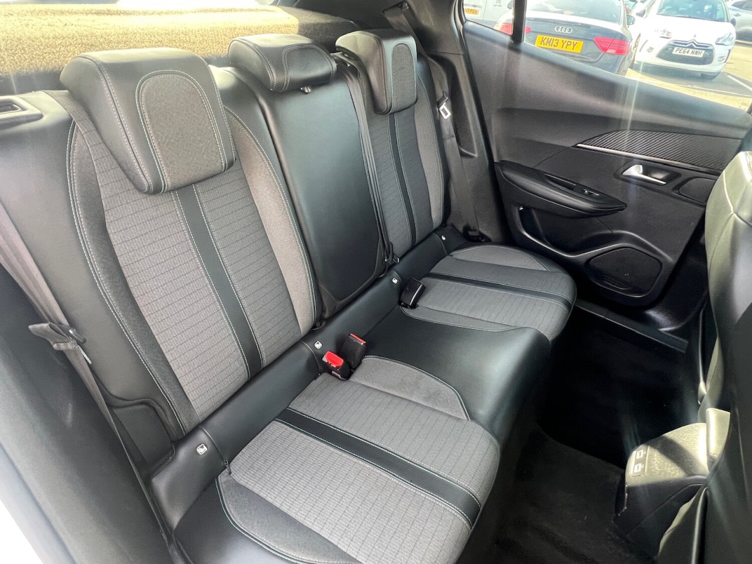 Used Peugeot 2008 2021 for sale - 75946757: Photo 5