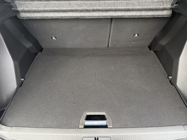 Used Peugeot 2008 2024 for sale - 75629721: Photo 8