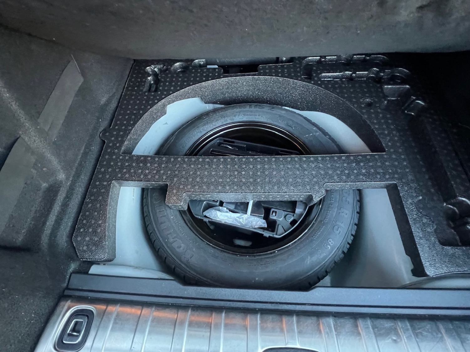 Used Peugeot 2008 2018 for sale - 77178190: Photo 10