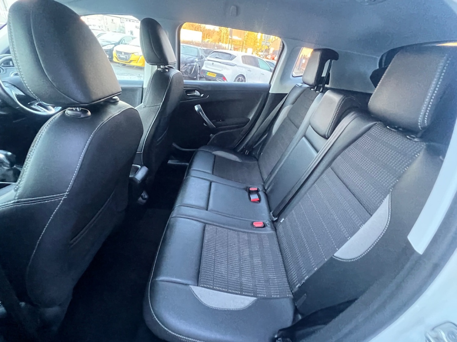 Used Peugeot 2008 2018 for sale - 77178190: Photo 14