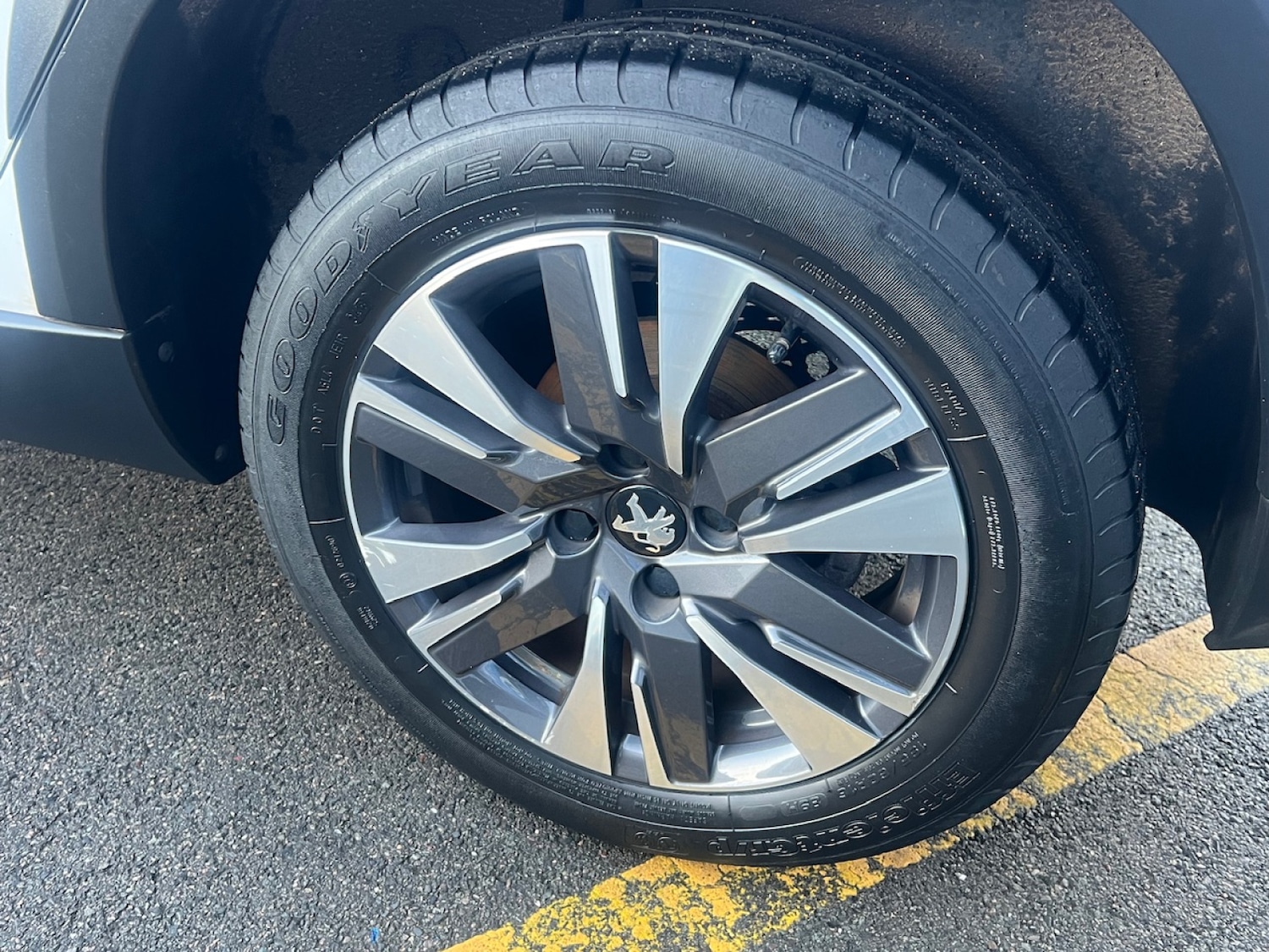 Used Peugeot 2008 2018 for sale - 77178190: Photo 16