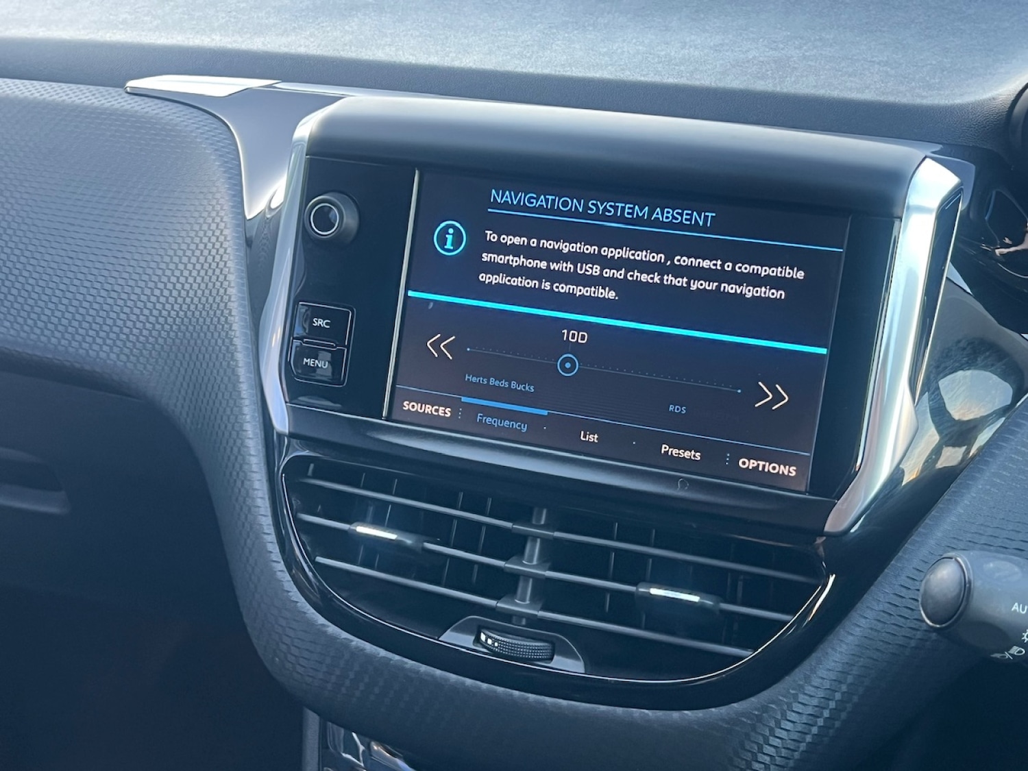 Used Peugeot 2008 2018 for sale - 77178190: Photo 24