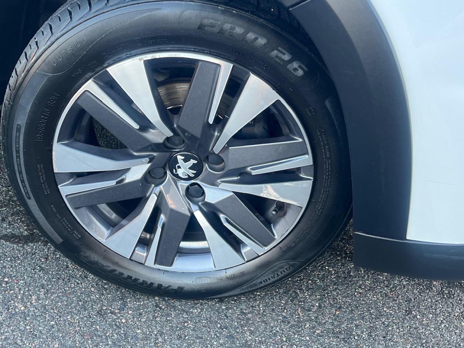 Used Peugeot 2008 2018 for sale - 77178190: Photo 3