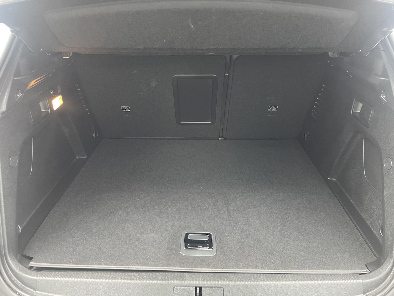 Used Peugeot 3008 2022 for sale - 77942083: Photo 11