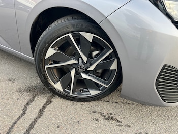 Used Peugeot 308 2023 for sale - 77274141: Photo