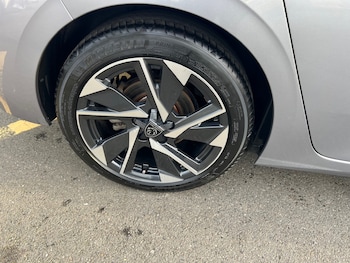 Used Peugeot 308 2023 for sale - 77274141: Photo