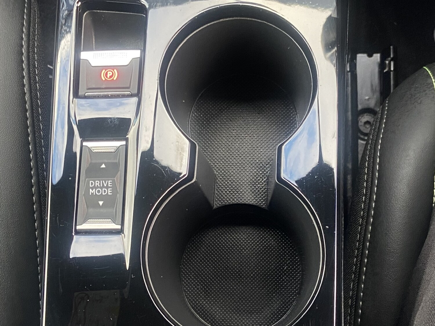 Used Peugeot 208 2024 for sale - 76466456: Photo 25