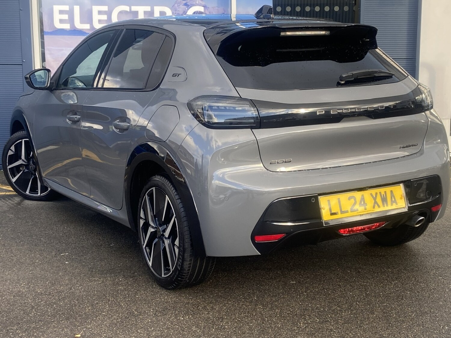 Used Peugeot 208 2024 for sale - 76466456: Photo 5