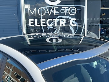 Used Peugeot 208 2014 for sale - 77975507: Photo