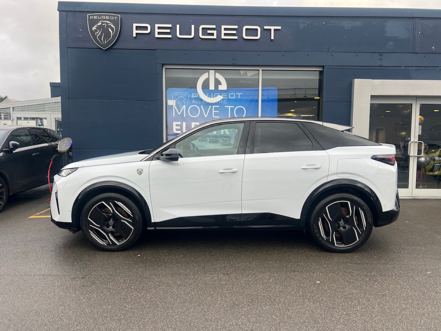 Used Peugeot 3008 2024 for sale - 77457858: Photo 3