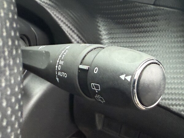 Used Peugeot 2008 2022 for sale - 76196081: Photo 23