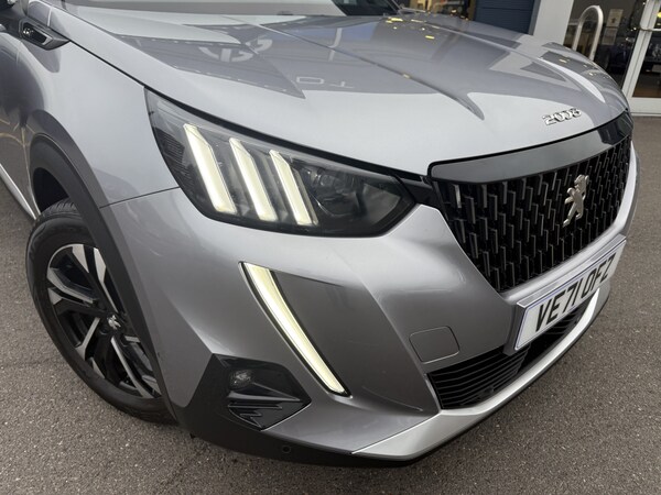 Used Peugeot 2008 2022 for sale - 76196081: Photo 2