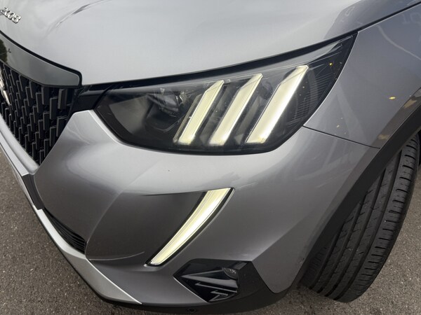 Used Peugeot 2008 2022 for sale - 76196081: Photo 5