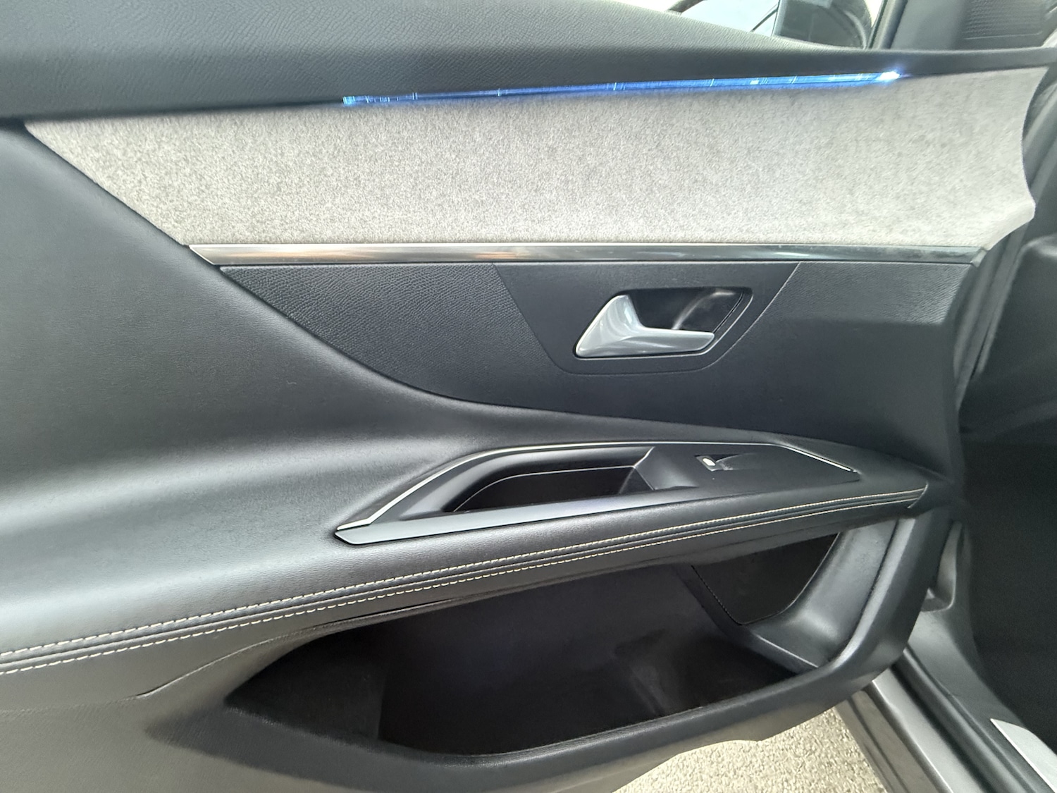 Used Peugeot 3008 2021 for sale - 76261712: Photo 8