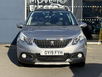 Used Peugeot 2008 2019 for sale - 77810119: Photo