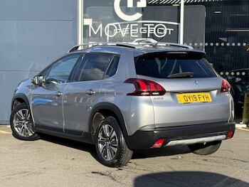 Used Peugeot 2008 2019 for sale - 77810119: Photo