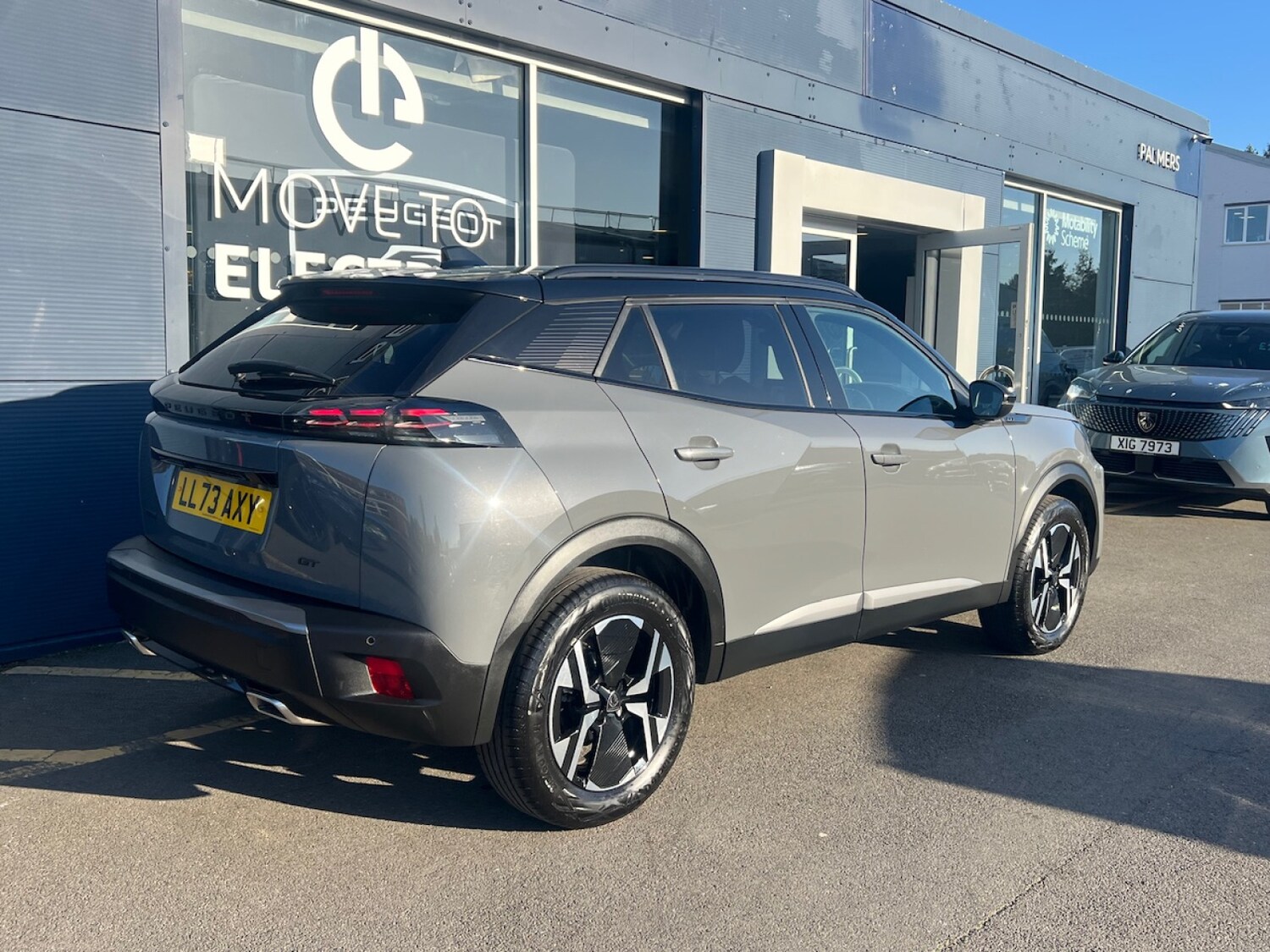 Used Peugeot 2008 2023 for sale - 77942057: Photo 9