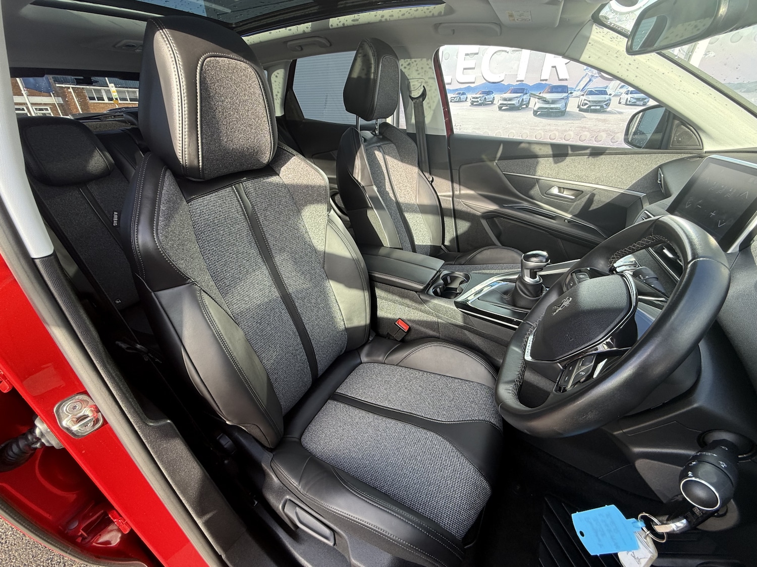 Used Peugeot 3008 2018 for sale - 76834740: Photo 11