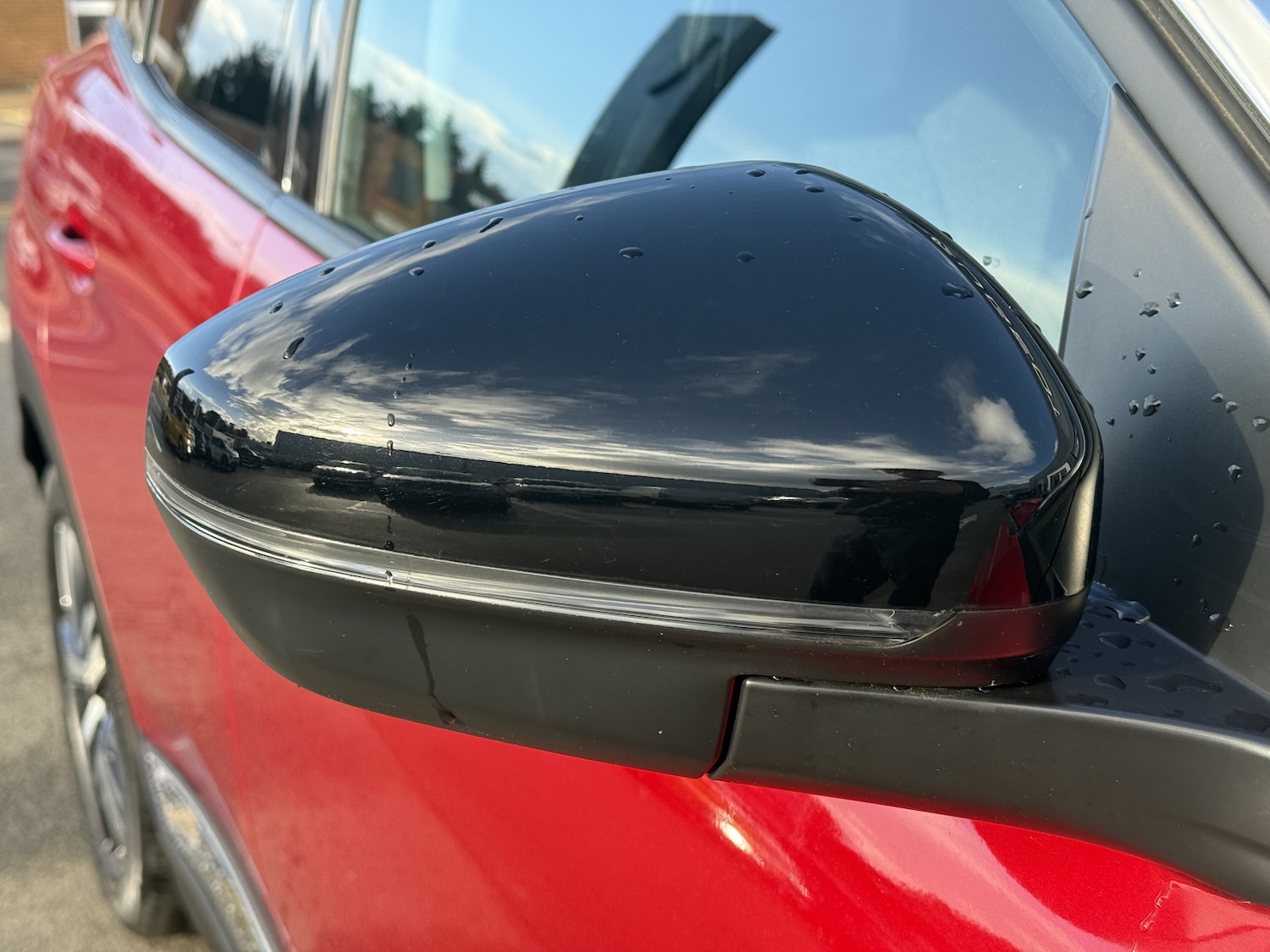 Used Peugeot 3008 2018 for sale - 76834740: Photo 4