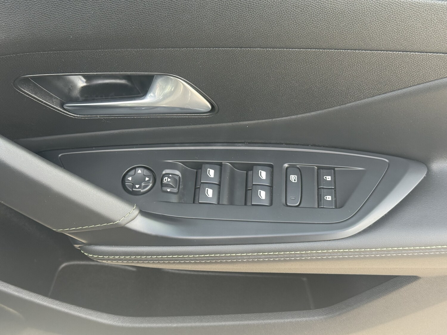 Used Peugeot 308 2024 for sale - 75894717: Photo 9