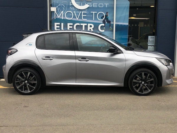 Used Peugeot 208 2023 for sale - 69994952: Photo 21