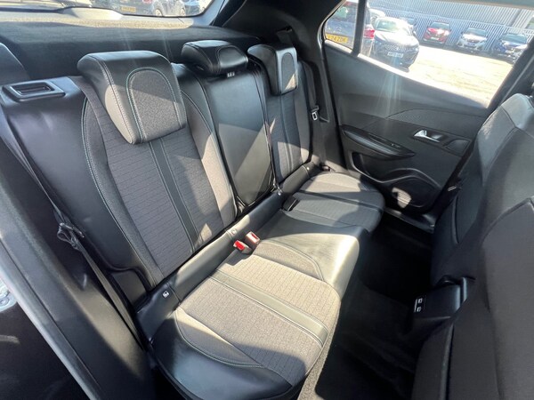 Used Peugeot 2008 2022 for sale - 74858290: Photo 14