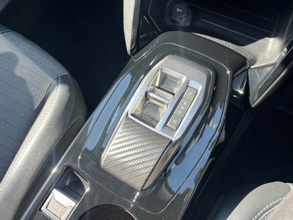 Used Peugeot 2008 2022 for sale - 74858290: Photo 23