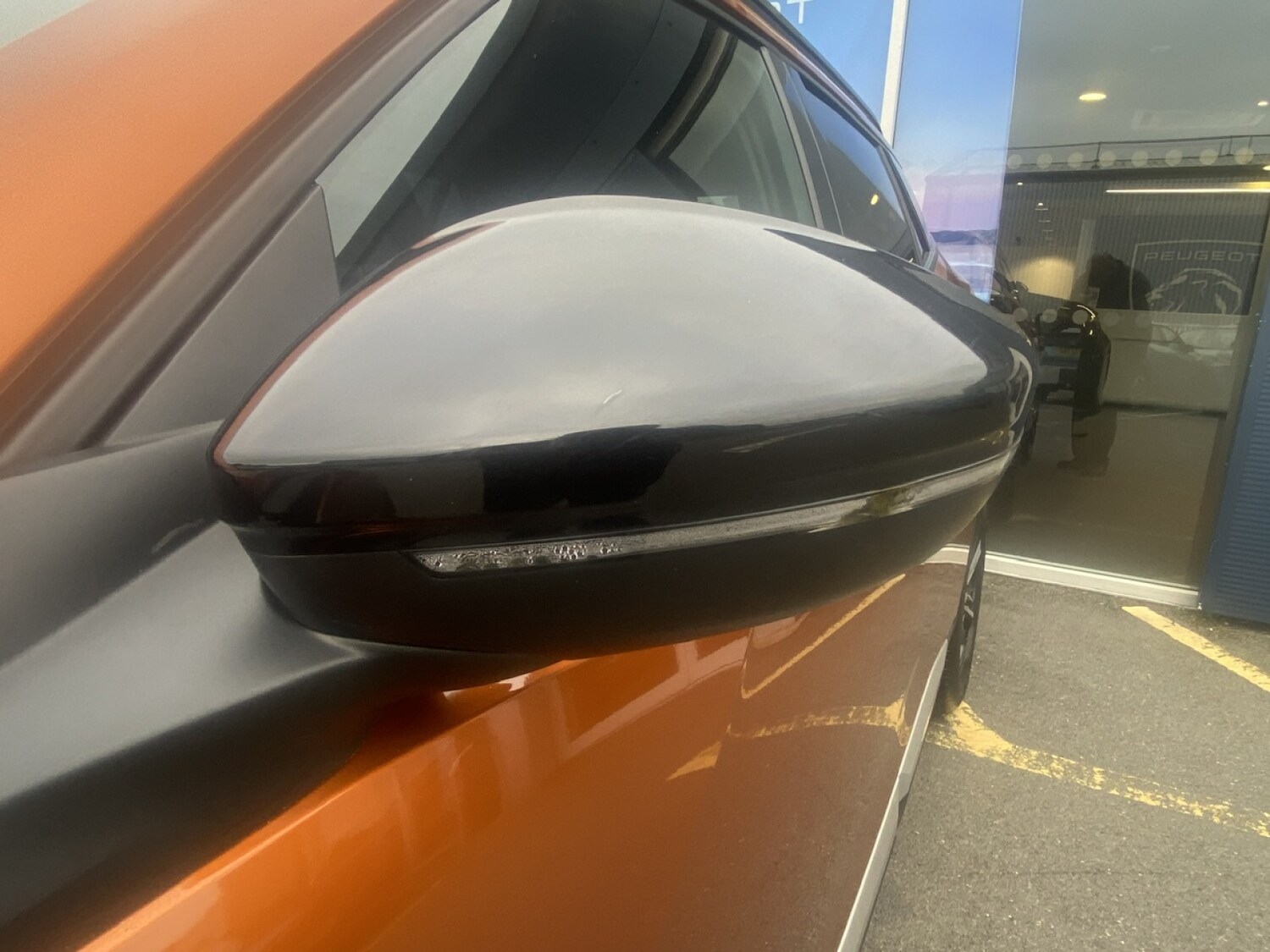 Used Peugeot 2008 2023 for sale - 76196000: Photo 11