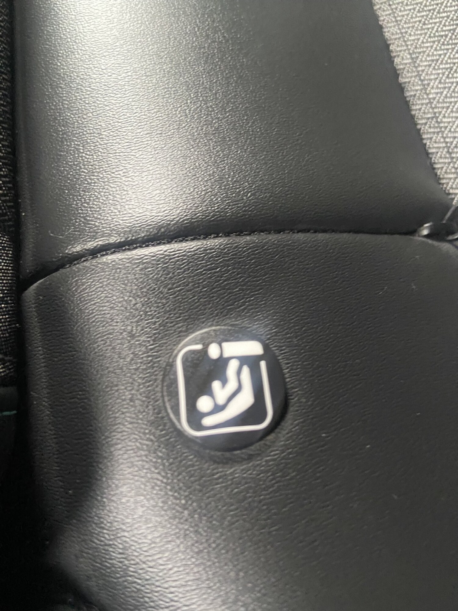 Used Peugeot 2008 2023 for sale - 76196000: Photo 18