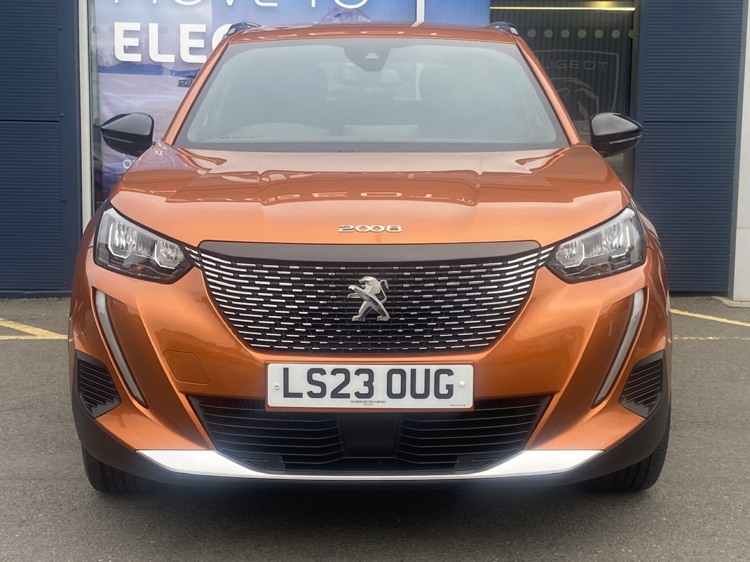 Used Peugeot 2008 2023 for sale - 76196000: Photo 2
