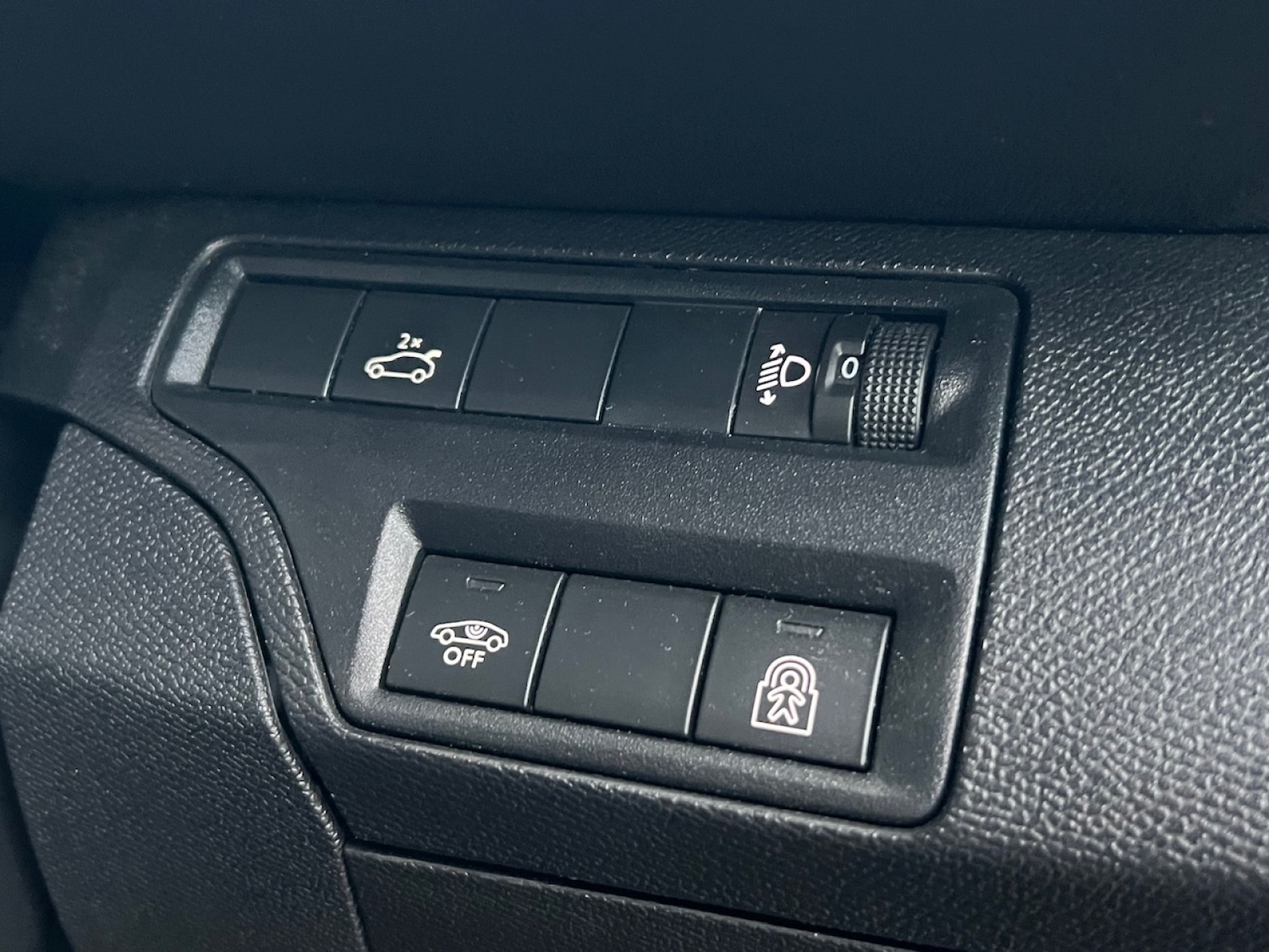 Used Peugeot 3008 2017 for sale - 76647897: Photo 25