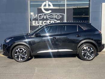 Used Peugeot 2008 2023 for sale - 79442102: Photo