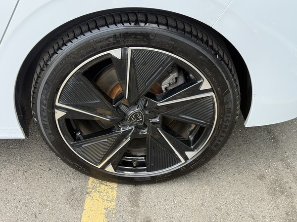 Used Peugeot 308 2023 for sale - 74998830: Photo 10