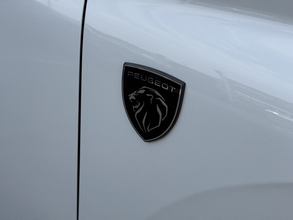 Used Peugeot 308 2023 for sale - 74998830: Photo 7