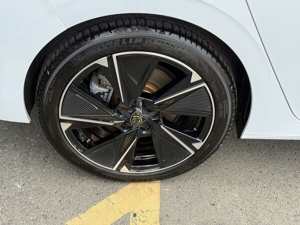 Used Peugeot 308 2023 for sale - 74998830: Photo 9
