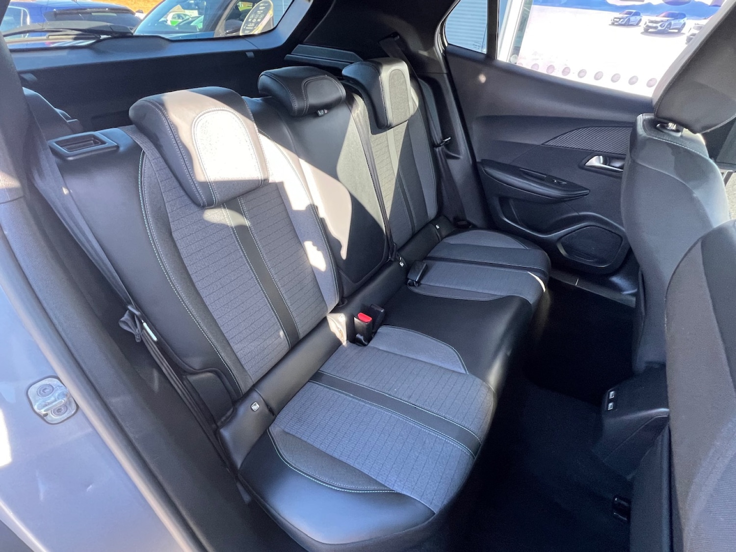 Used Peugeot 2008 2022 for sale - 76172290: Photo 12
