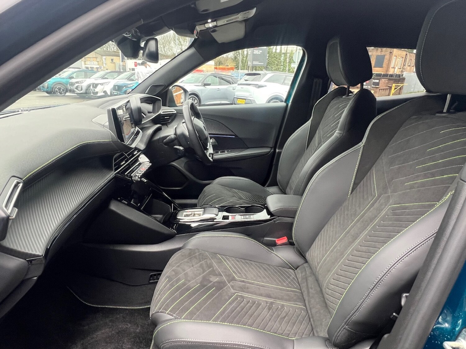 Used Peugeot 2008 2025 for sale - 77653129: Photo 12