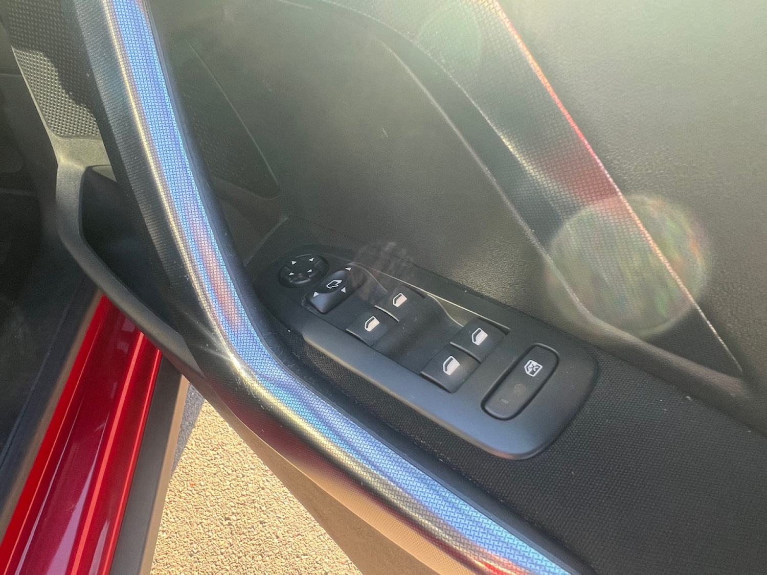 Used Peugeot 2008 2017 for sale - 76172347: Photo 12