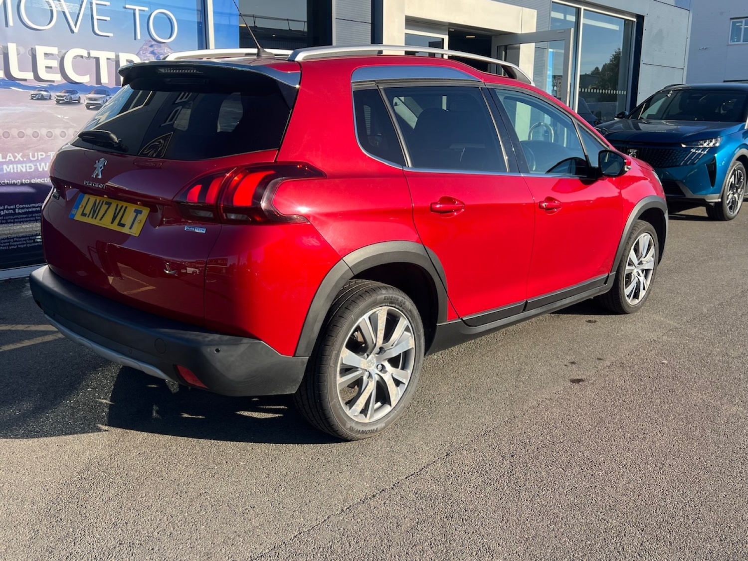 Used Peugeot 2008 2017 for sale - 76172347: Photo 23