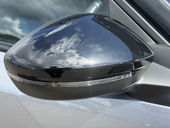Used Peugeot 2008 2024 for sale - 75763893: Photo